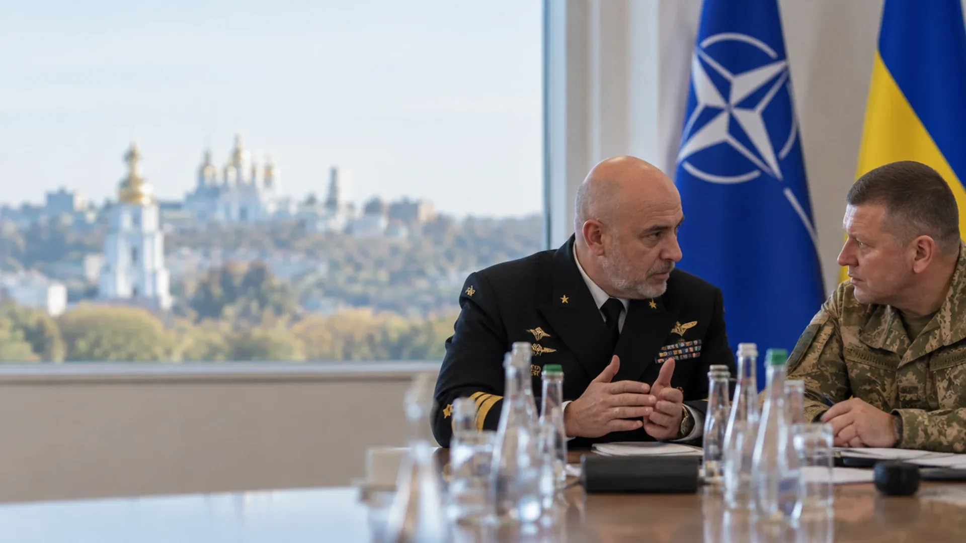 Военният комитет на НАТО посети Киев за първи път от 2018 г.